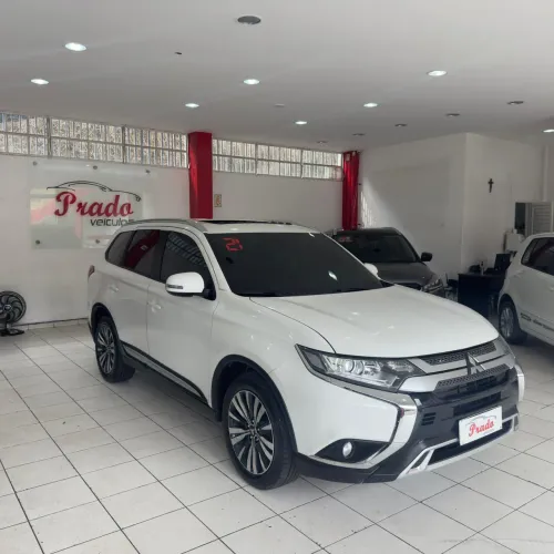 Mitsubishi Outlander HPE 2.0 16V 5P Aut. 2021