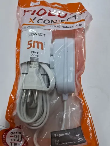 Extensão Fiolux com 5 metros 3 tomadas