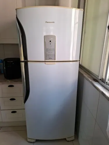 Geladeira Panasonic Frost Free Inverter 435L - 220V (Modelo NR-BT49PV2WB)