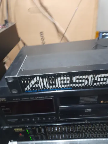 EGUALIZADOR ALESIS MEG 230 FUNCIONA TUDO 220V 