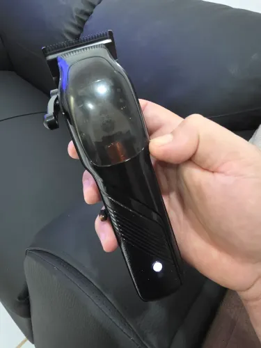 Máquina de cortar cabelo profissional