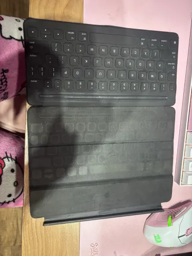 Smart keyboard Original Apple. Compatível com iPad 7/8/9/Air 3/pro