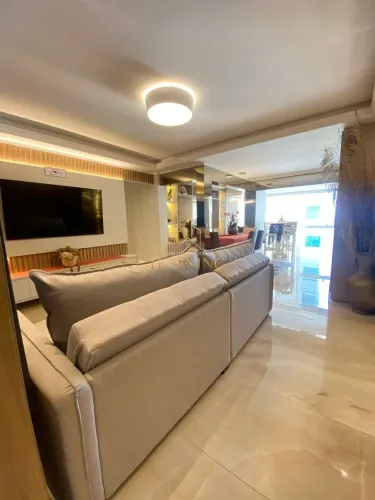 APARTAMENTO MOBILIADO PARA LOCAÇÃO NO CENTRO DE BALNEÁRIO CAMBORIÚ
