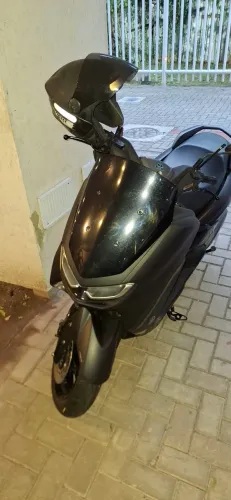 Yamaha NMAX ABS 2023/2024 | Apenas 6.750 km | Revisões na Concessionária | Estado de Zero