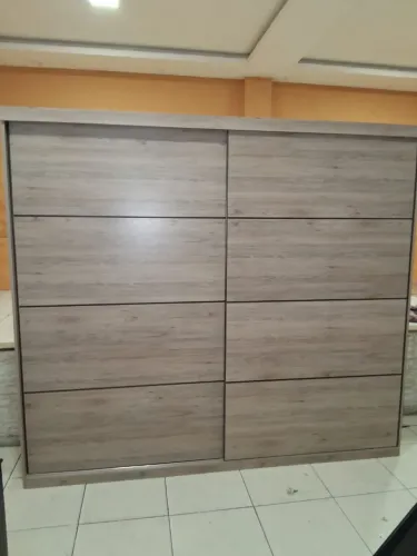 Guarda roupa casal