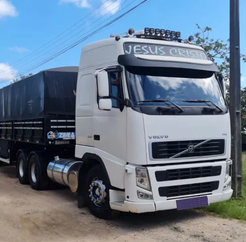 FH 440 6x2 Globetrotter
