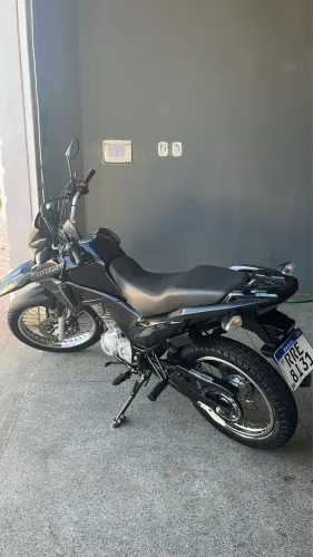 BROS 2024 PRETA