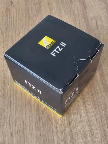 Adaptador de Lentes Nikon FTZ II Usado