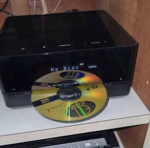 Home Theater Sony DAV IS10