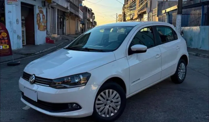 Volkswagen Gol GERAÇÃO VI COMFORTLINE 1.0 8V TOTAL FLEX MEC. 4P 2015