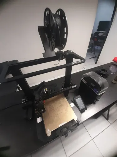 Creality Ender 3 S1 Pro seminova - e Secadora De Filamento creality - Dry Box 2.0
