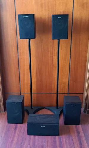 5 Caixas Sony + 2 Pedestais ( SS-880 ) - Excelentes 