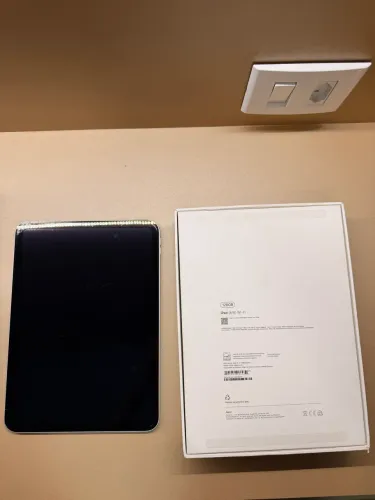 iPad A16 Silver - 128 GB