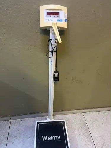 Vendo Balança Digital Profissional Welmy W200A - 200kg
