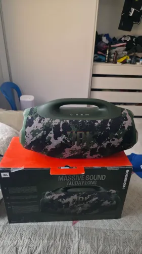 Jbl bombox 4