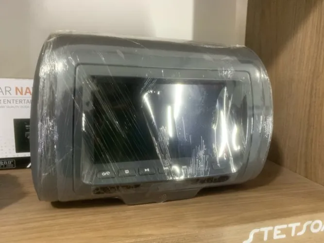 Tela de encosto  de cabeça  com dvd e leitor de USB 