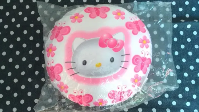 Almofada Hello Kitty nova em perfeito estado de conservação!