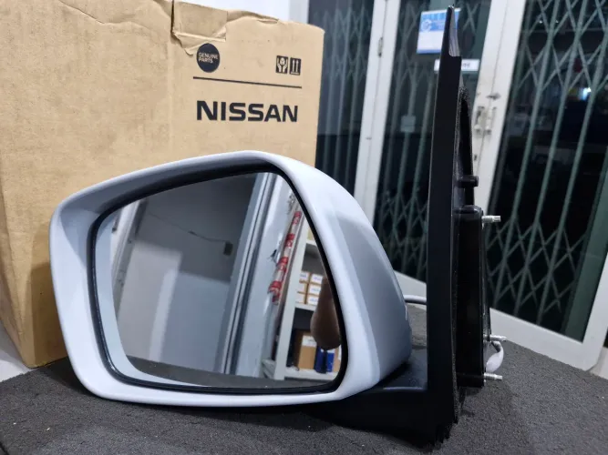 Retrovisor Nissan Frontier 08/16 esquerdo Cabine Dupla Eletrico Original