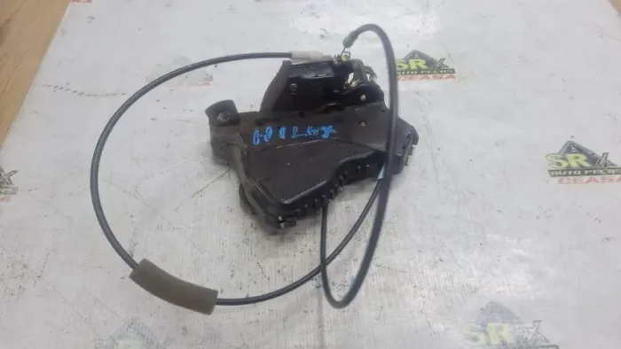 Fechadura Porta D.e Hilux Sw4