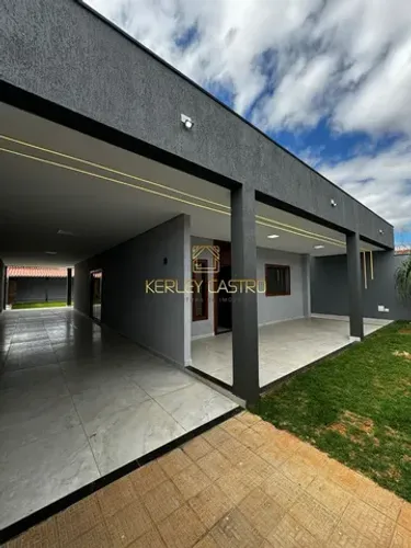 Vendo Linda e Estilosa Casa no São Francisco