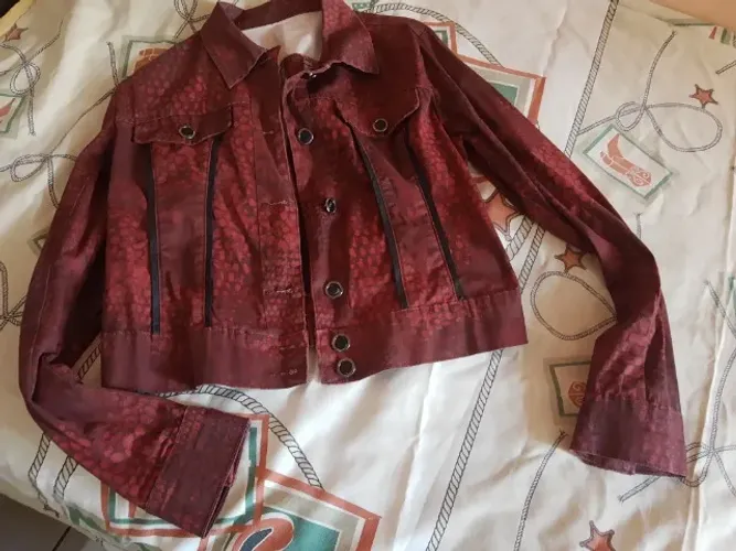 Vendo jaquetas de jeans