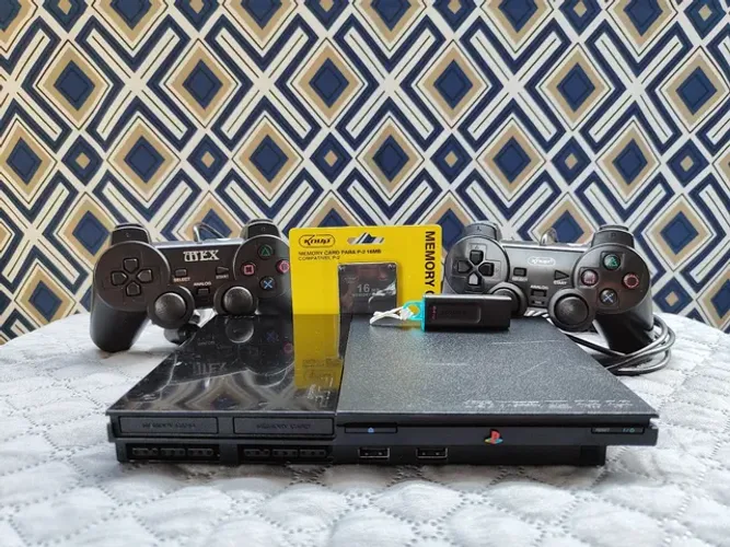 PlayStation 2 SLIM com controle e cheio de Jogos.