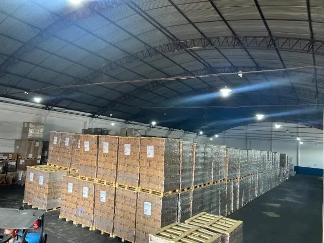 Excelente Galpão 1.800m² Industrial e Logístico na Av. Torquato Tapajós