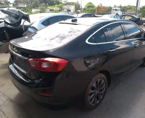 Peças Cruze 2017 1.4 Turbo Capo Lanterna Farol Airbag Retrovisor Motor Parachoque Arranque