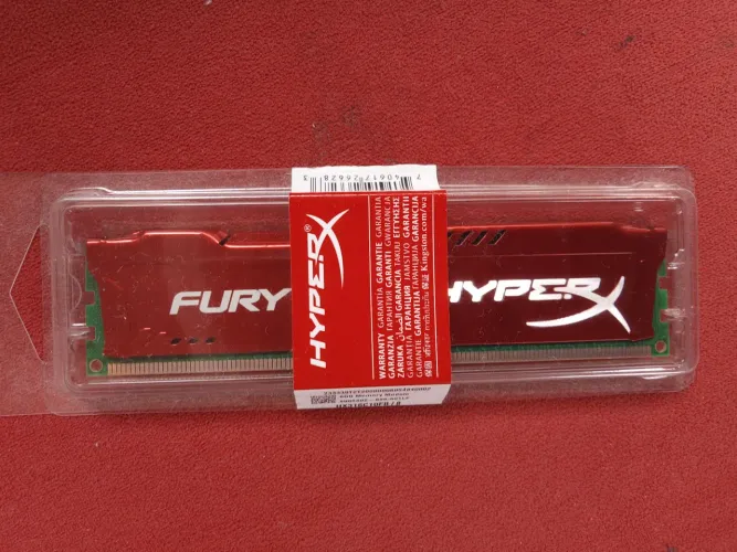 Memória RAM HyperX Fury 4GB DDR3 1600 