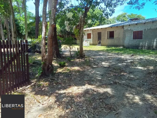 Lindo Sitio com 13 mil metros com casa !