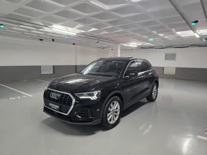 Audi Q3 Prestige Plus 1.4 c/Teto Solar 