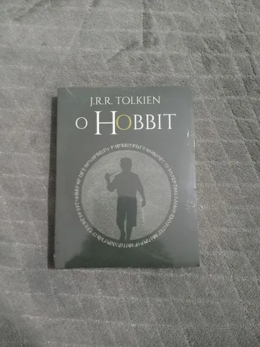 Livro J. R. R. Tolkien - O Hobbit