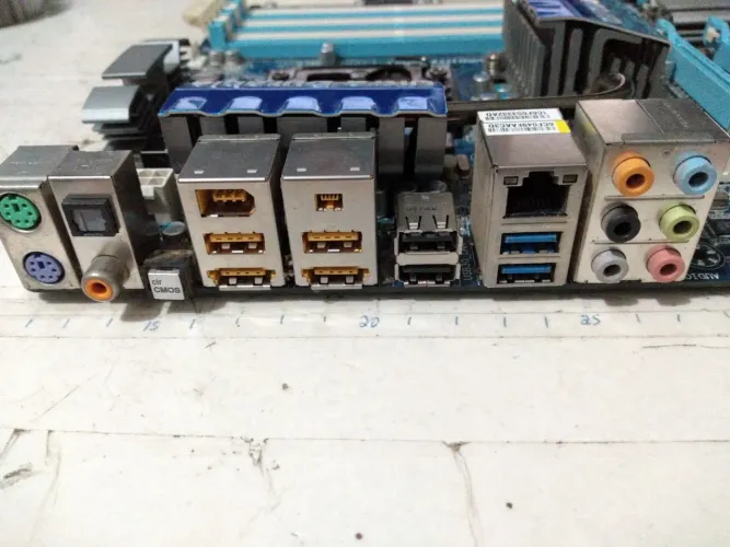 Placa Mãe para PC não inicializa 