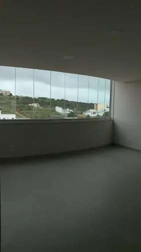 Apartamento 135 m² à Venda - Bairro Candeias - Vitória da Conquista/BA