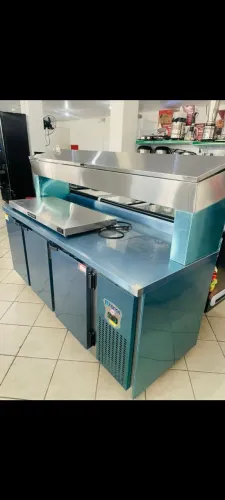 A. Balcão refrigerado inox diversos tamanhos 