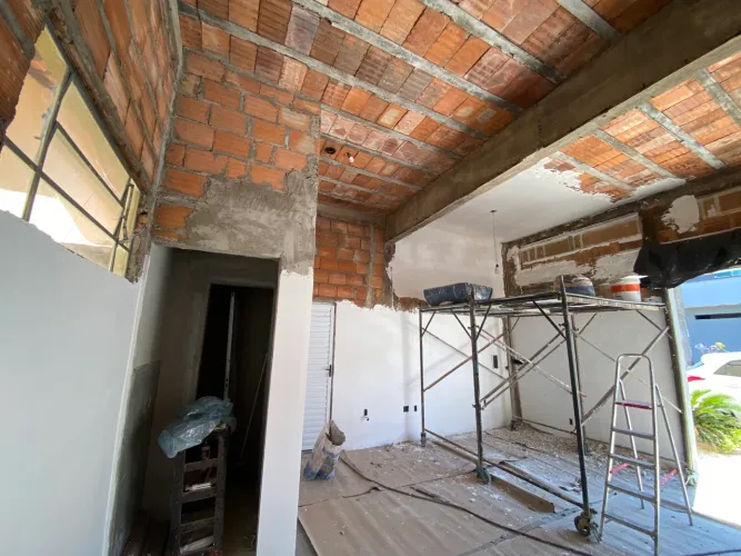 Gesso e pintura em geral 