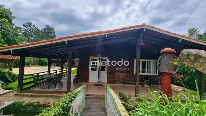 Casa à venda, 210 m² por R$ 1.450.000,00 - Estância Guararema - Guararema/SP
