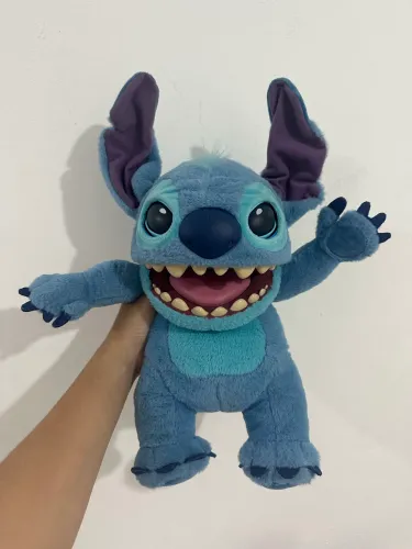 Pelucia Animatronica Interativa Stitch com sons
