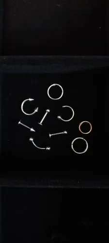 Kit de Piercings para Nariz e Orelha - aço cirúrgico