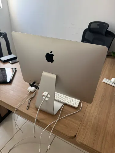 IMAC - Super Retina 4k - 2017 Com SSD e UP Memória