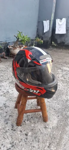 Capacete norisk usado em bom estado