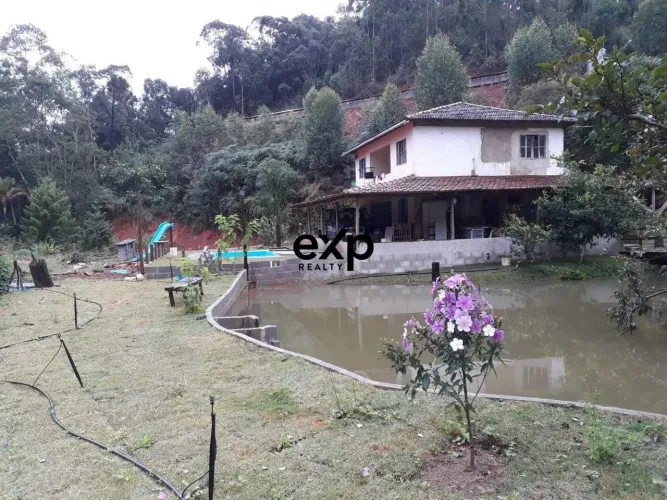 Sítio à Venda em Santa Maria de Jetibá