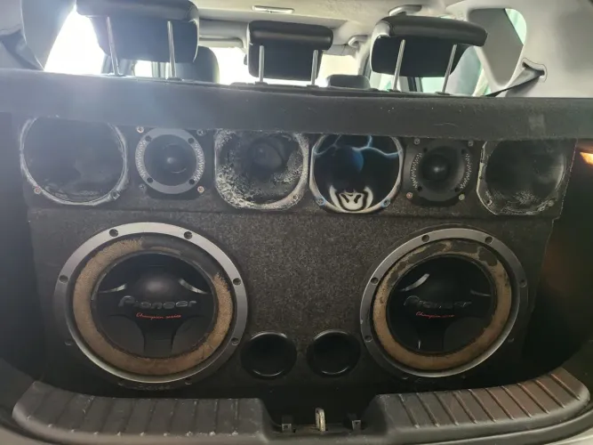 Som automotivo Pioneer Champion Series