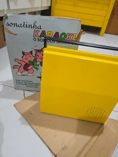 Vitrolinha sonata antiga funcionando mas sem agulha