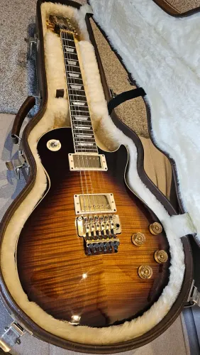 Guitarra Music Maker Les Paul Mogno Maple AAA