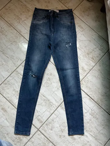 Vendo calça jeans azul 