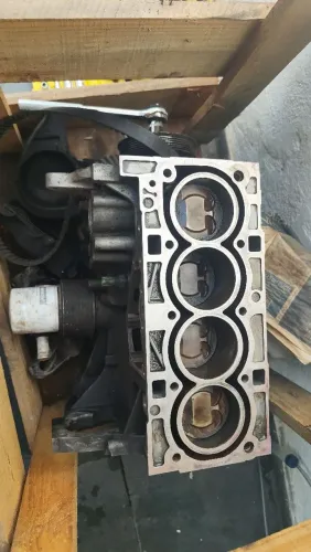 Vende se motor 1.6 Sigma Ford