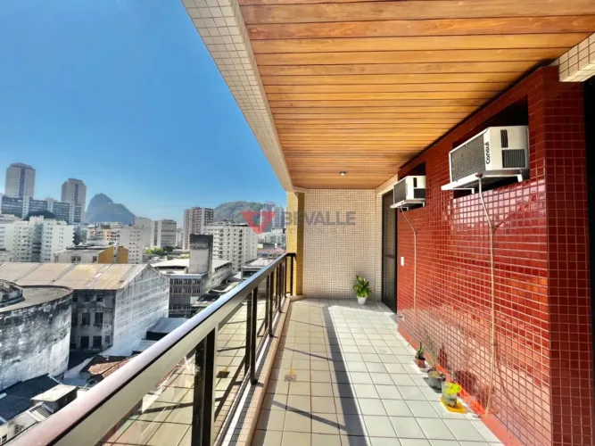 Cobertura à venda em Botafogo: 130m², 3 quartos.