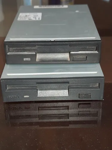 Unidades de Disquete 3.5" - Colecionador/Reparo