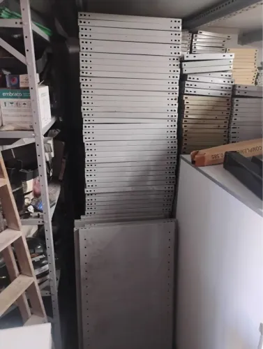 Prateleira de aço 2m
